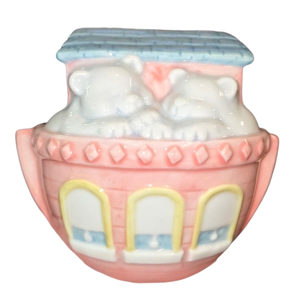 C.R. Gibson/Cathy Heck Noah's‎ Ark Pastel Color Ceramic Nightlight 4.25"X4"X2.5"